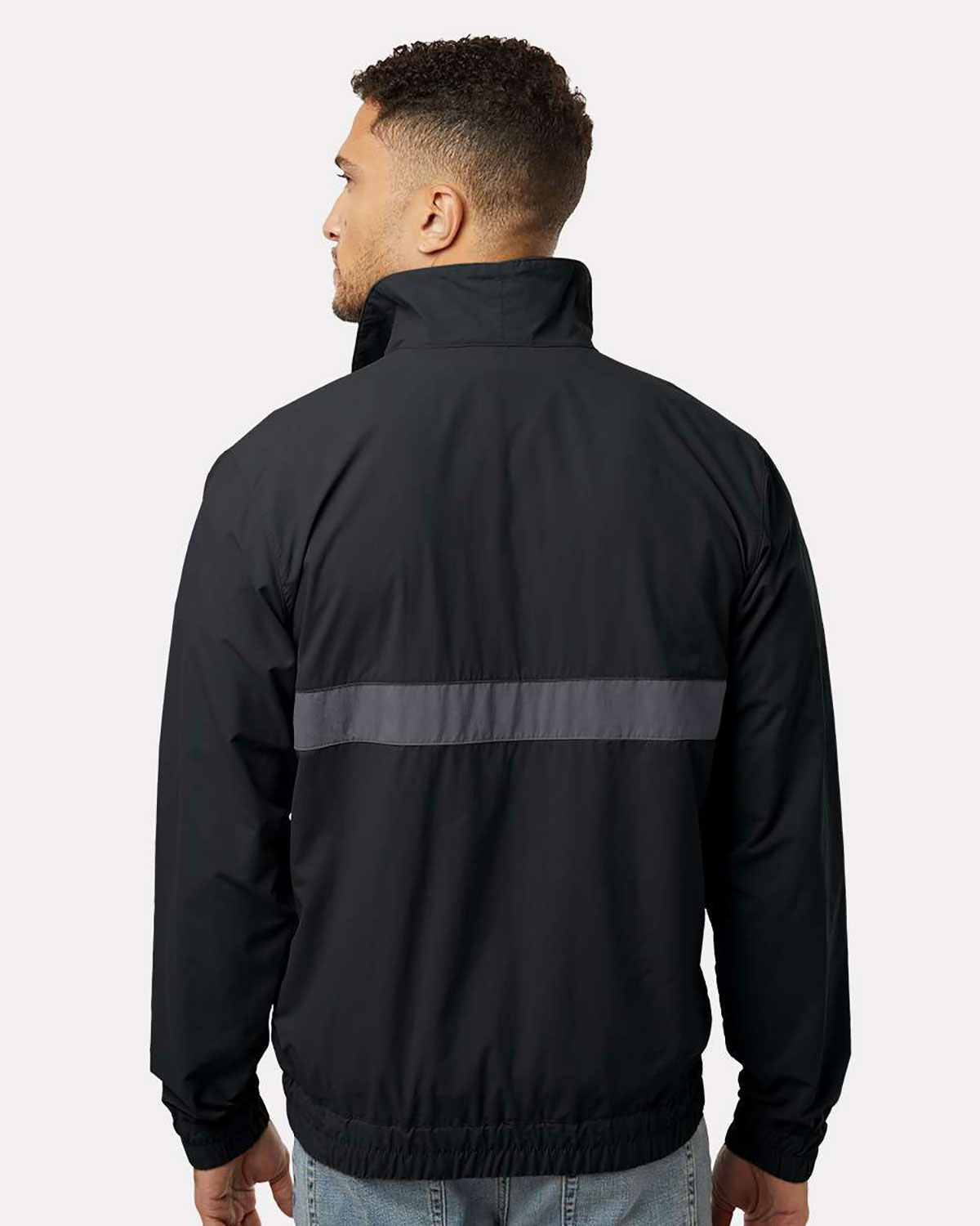 Columbia 212106 Men's Spire Valley� Windbreaker view 2