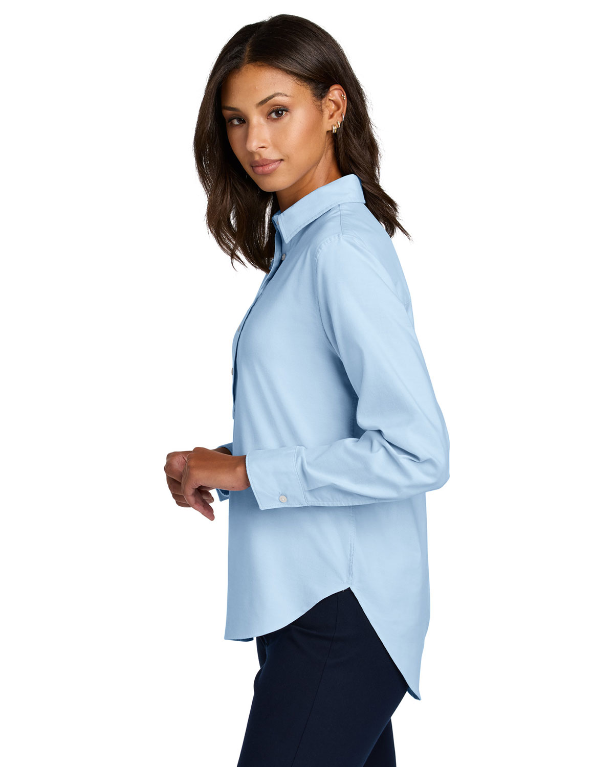 Mercer+Mettle MM2003 Women's Long Sleeve Modern Oxford Shirt view 3