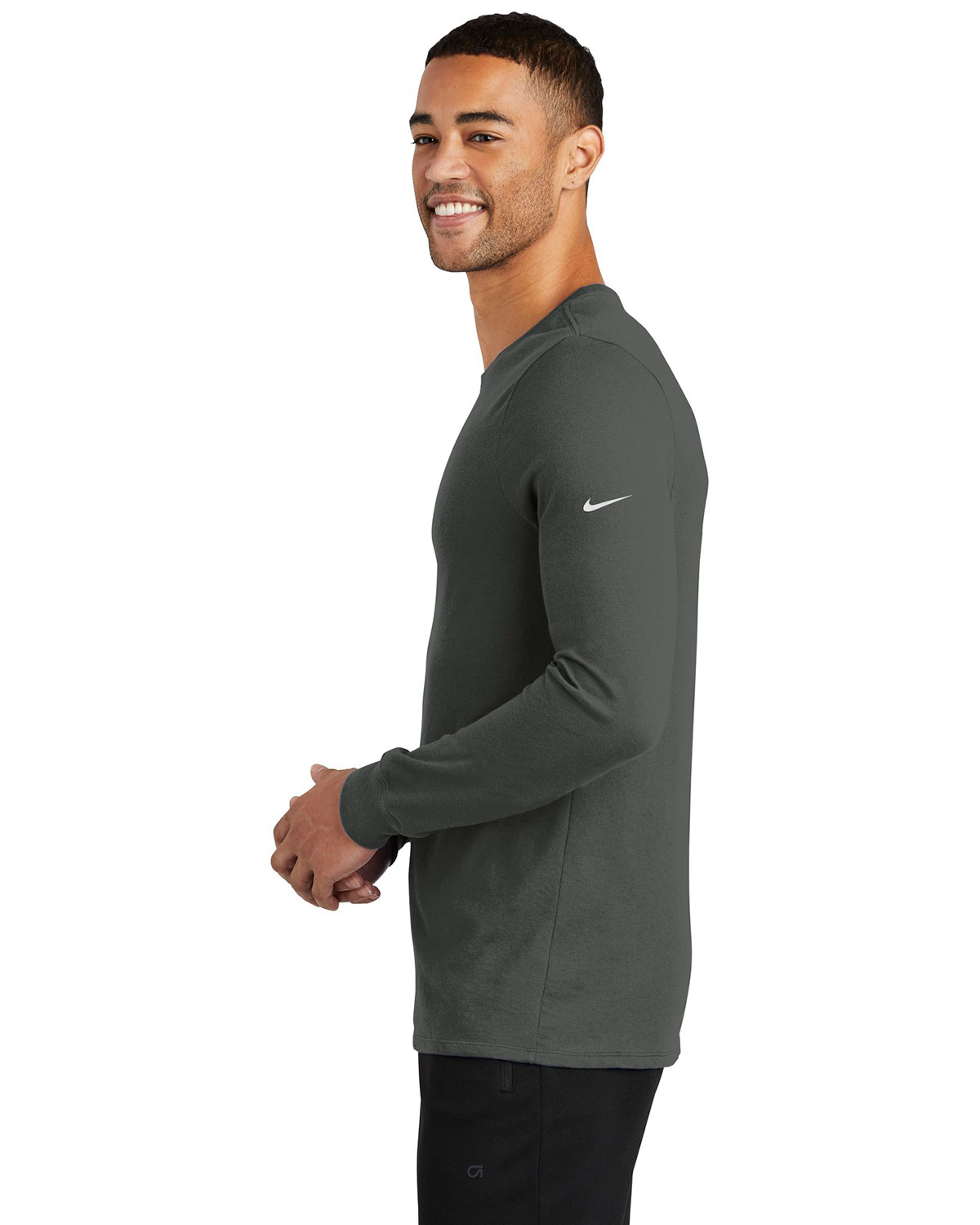 Nike NKBQ5230 Dri-FIT Cotton/Poly Long Sleeve Tee view 3