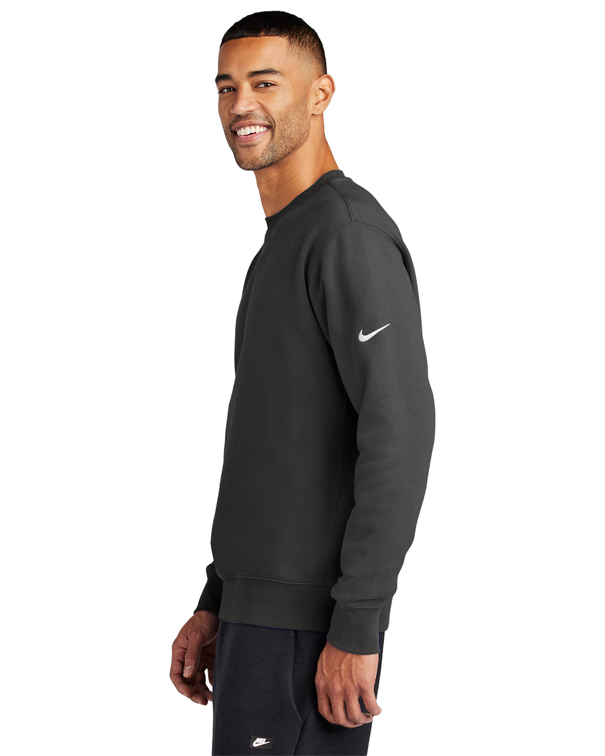 Nike NKFD9863 Club Fleece Sleeve Swoosh Crew view 3