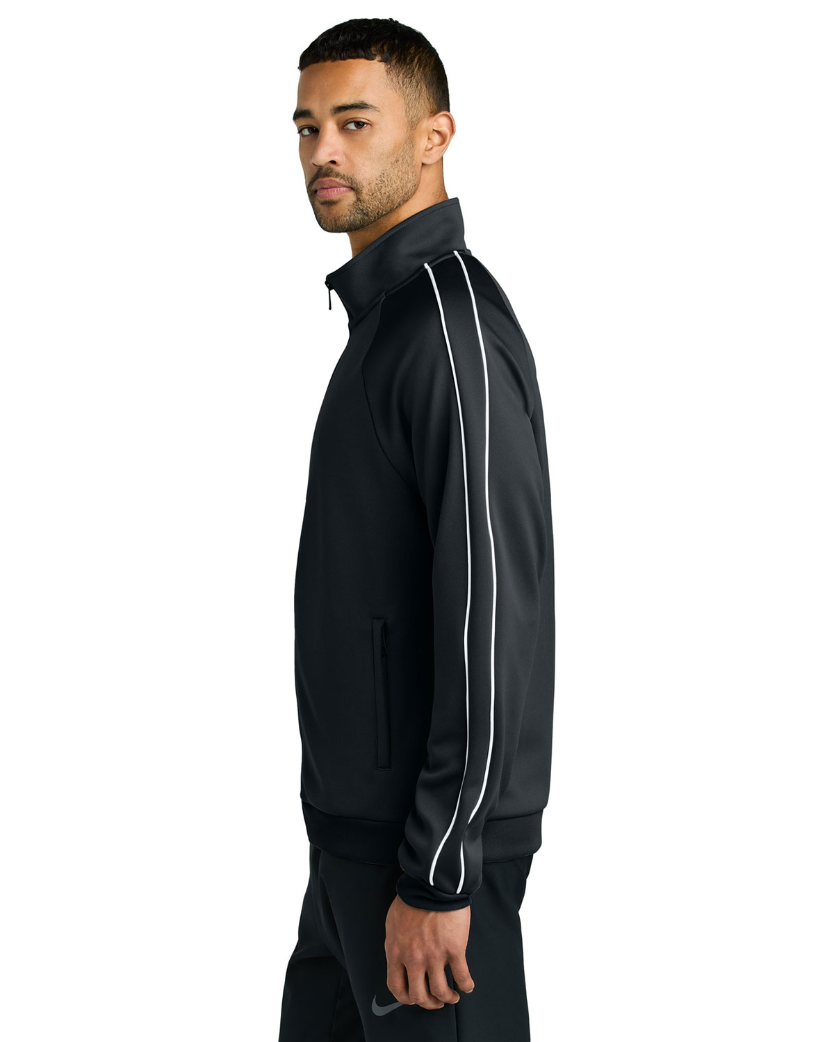 Nike NKFQ4758 Track Jacket view 3