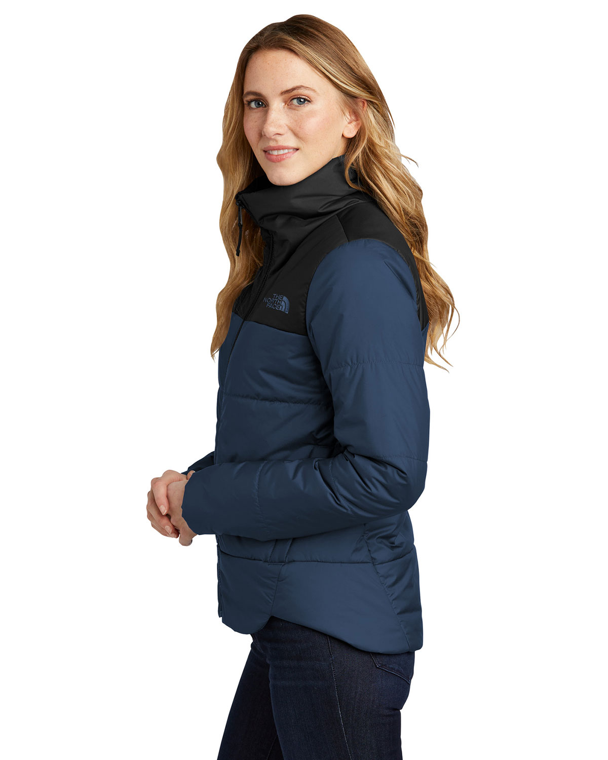 The North Face NF0A7V6K Women's Chest Logo Everyday Insulated Jacket view 3