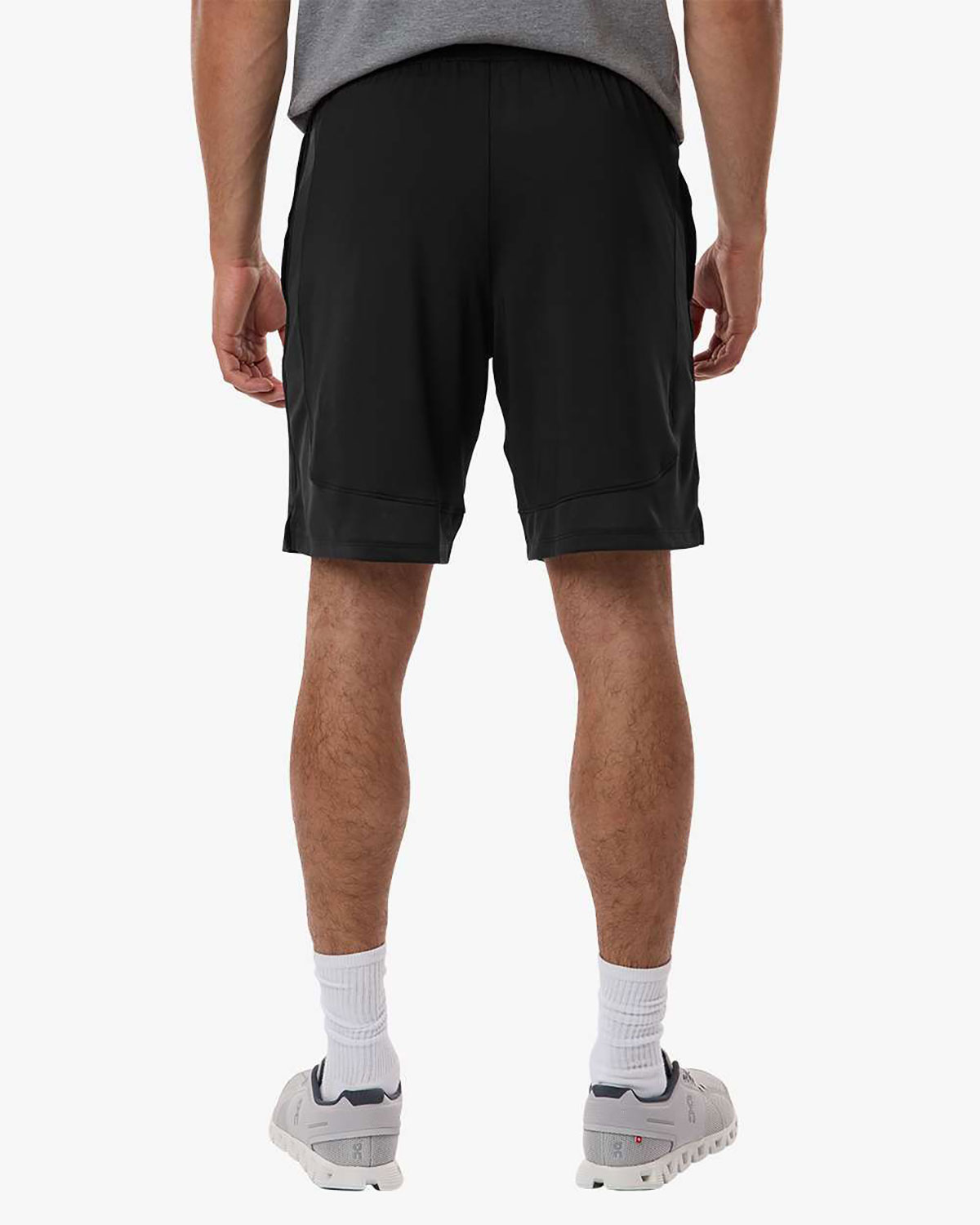 Under Armour 6005528 Men's Tech Vent 9" Shorts view 2