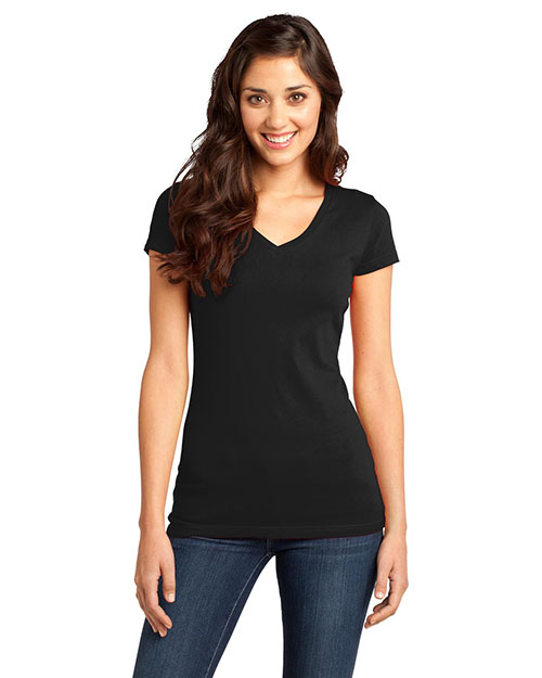 District DT6501 Women Very Important Tee V-Neck 5-Pack at GotApparel