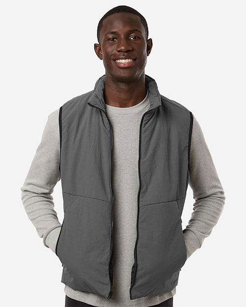 Weatherproof 26714 Men's Commuter Tech Vest at GotApparel