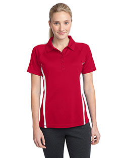 True Red/ White product color